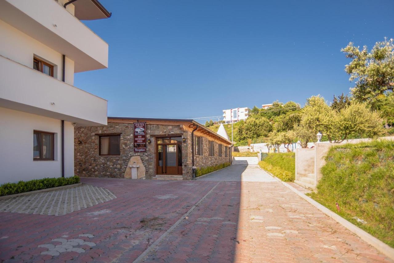 Hotel San Pietro Martin Fushe-Drac Экстерьер фото